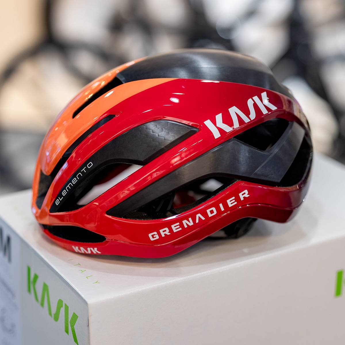 KASK ELEMENTO INEOS TEAM EDITION PURE PERFORMANCE CYCLING HELMET